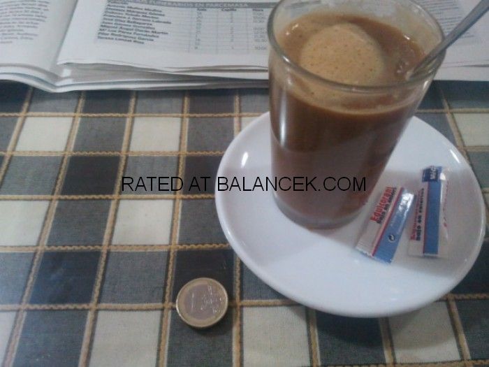 café con leche y sacarina x 1 vaso tubo